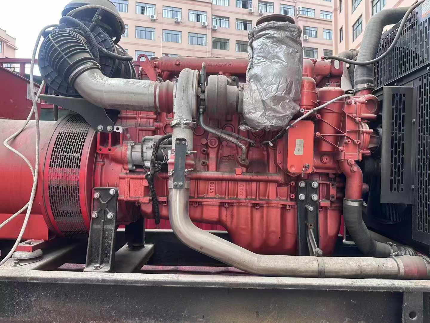 名山如何选择适合 600kW 柴油发电机组的过载保护器？