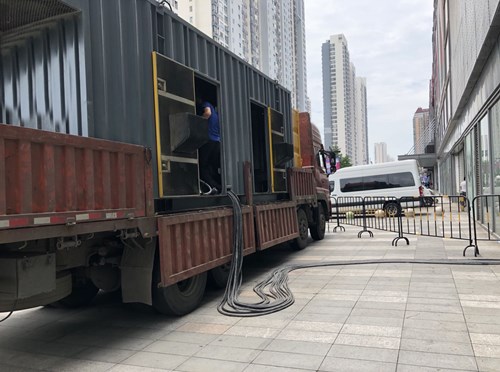 名山柴油发电机空气滤清器在不同季节的更换周期是否有差异？